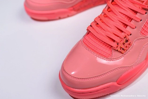 Official Maikesneakers Punch